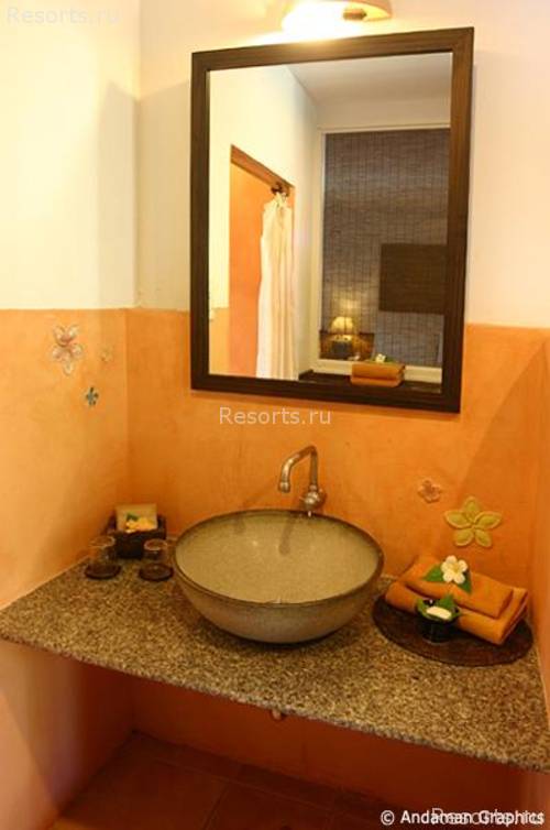 Phi Phi Island Village Beach Resort & Spa 24